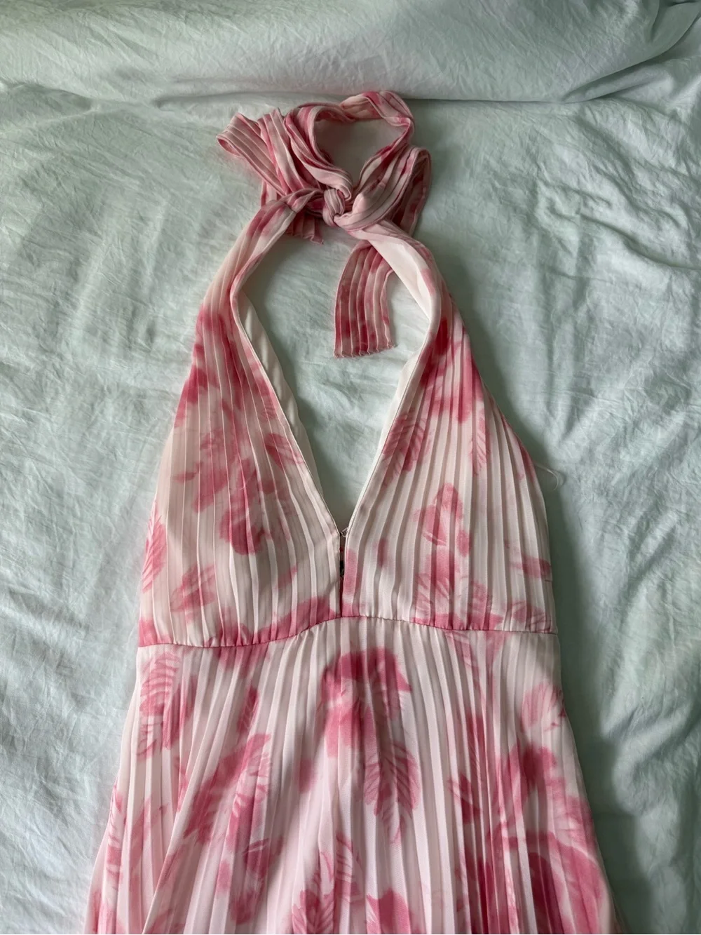 NWT Abercrombie Pink Floral Pleated Halter Dress
